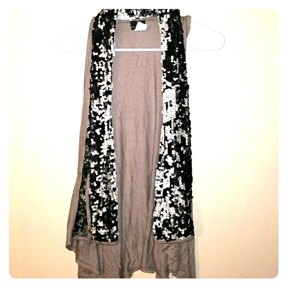 Daytrip Vest size small